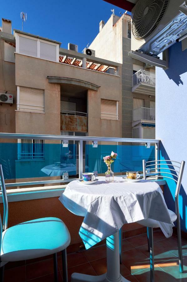 Apartamento Almudena playa del Cura en Torrevieja Exterior foto